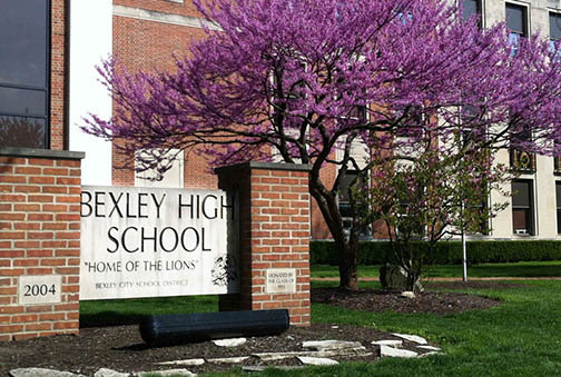 Thinking of moving to Bexley, Ohio for the wonderful schools? See how we can help! Call us today! (614) 451-6616