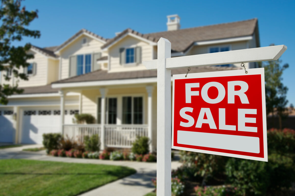what does it mean when a house has been on the market too long? Read more to find out or give us a call! (614) 451-6616