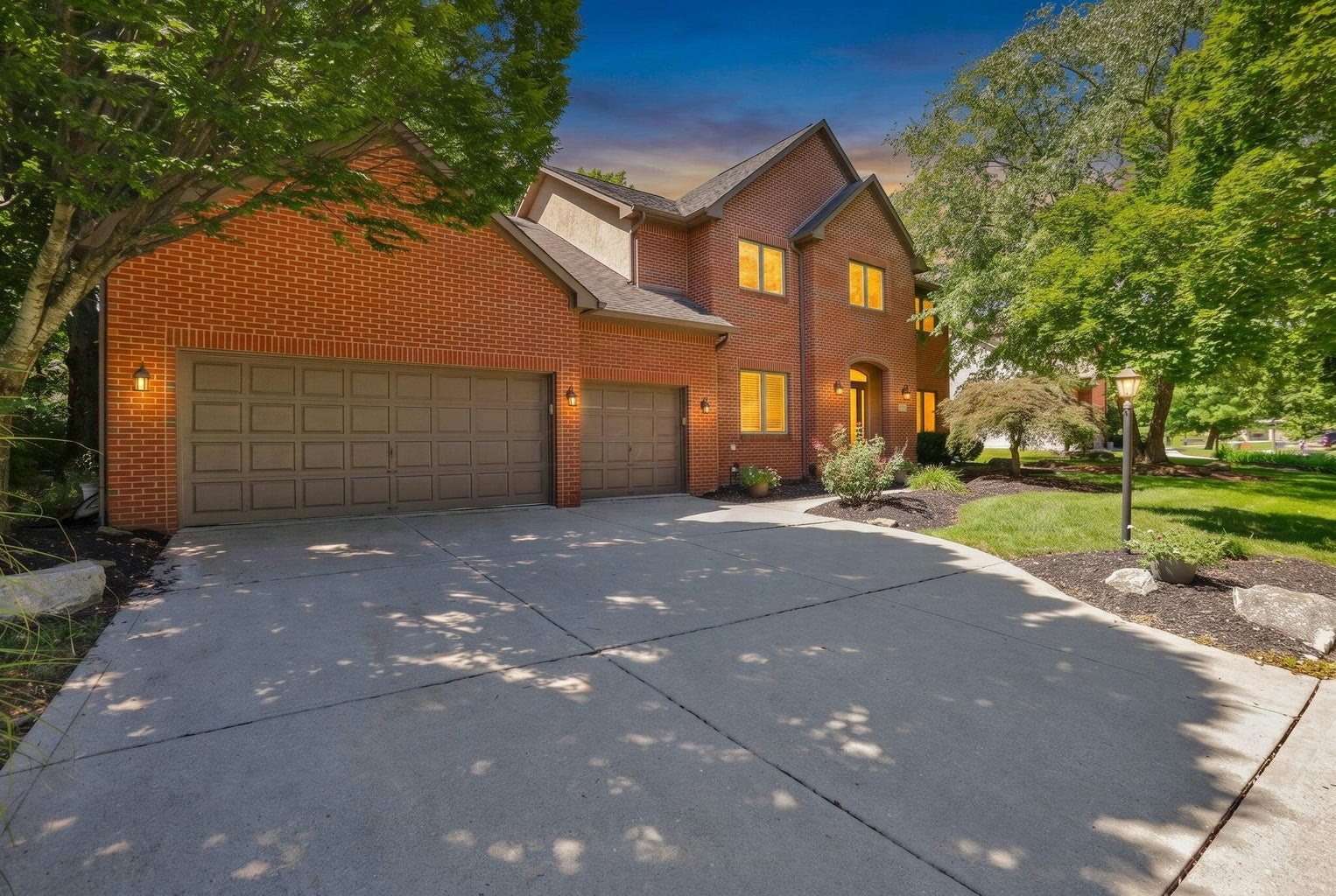 5205 Forest Run Drive, Dublin OH - twilight exterior