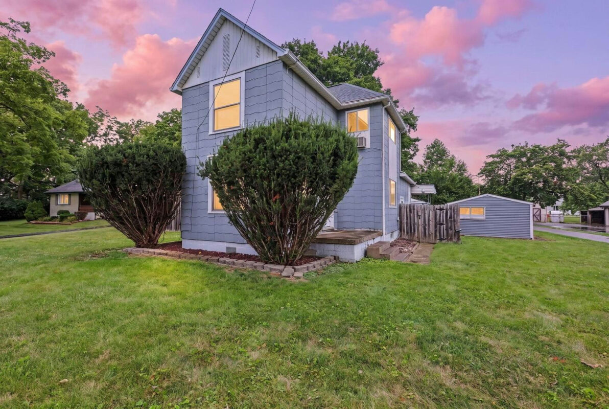 2255 Harrisburg Pike, Grove City OH - Twilight