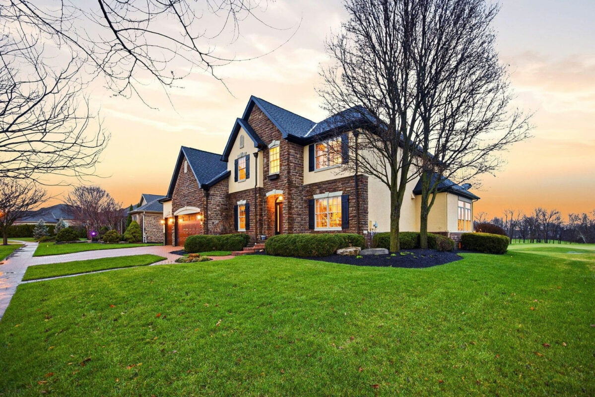 4607 Hirth Hill Road E twilight