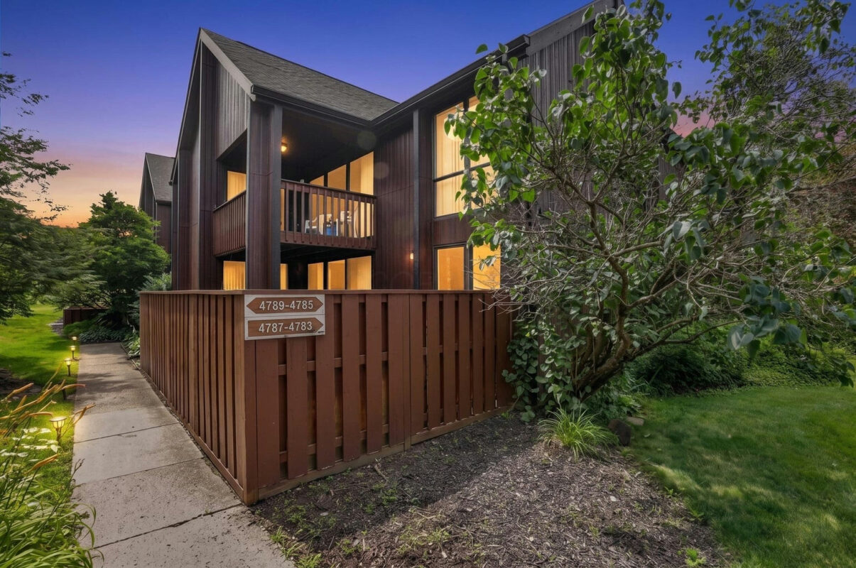 4789 Powderhorn Lane Twilight